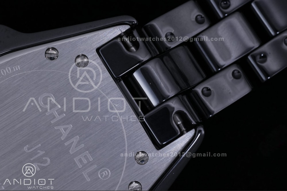 J12 33mm HTF 1:1 Best Edition Black Korea Ceramic Black Dial White Markers on Bracelet Swiss Quartz — photo 8
