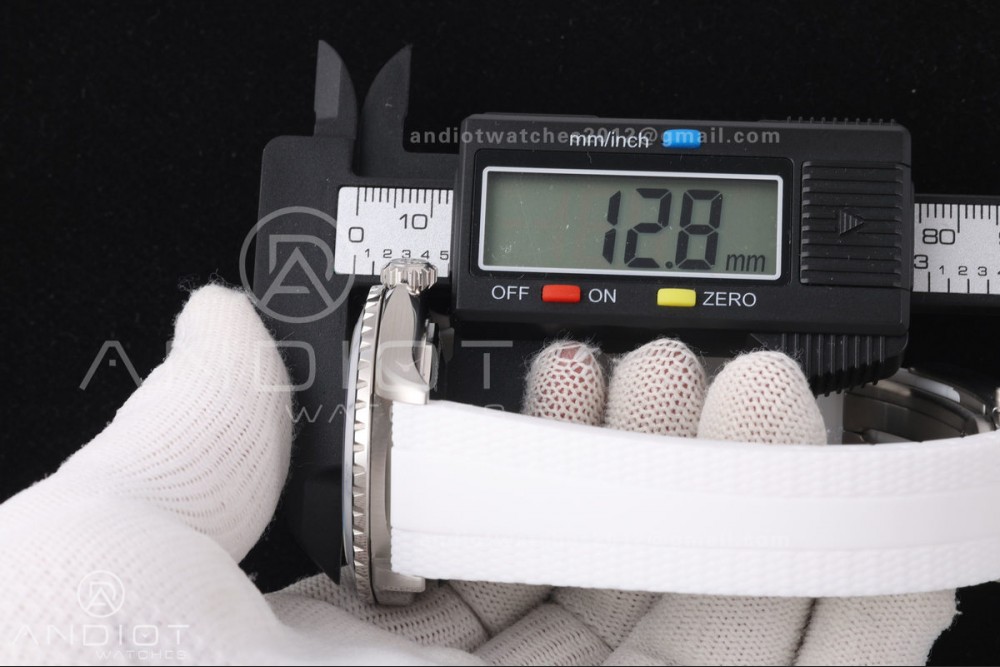 SuperOcean Automatic 42 SS BLF 1:1 Best Edition White Rainbow Dial on White Rubber Strap A2824 — photo 24