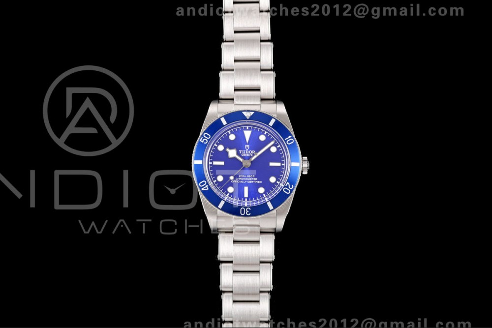 Heritage Black Bay M79000N 37mm SS ZF 1:1 Best Edition Blue Dial Blue Bezel on SS Bracelet A2824