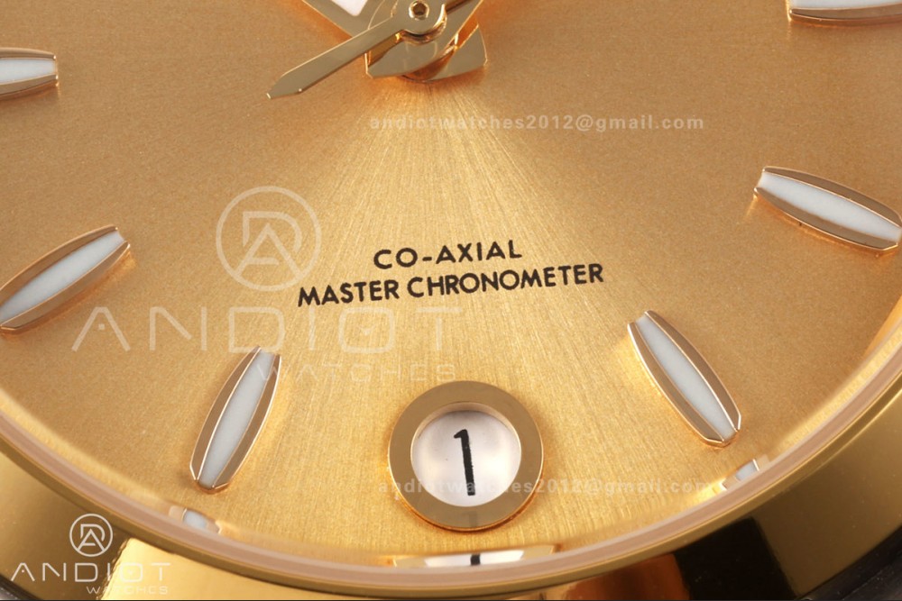 Aqua Terra Shades 34mm SS/YG VRSF Best Edition YG Dial on SS/YG Bracelet A8800 — photo 5