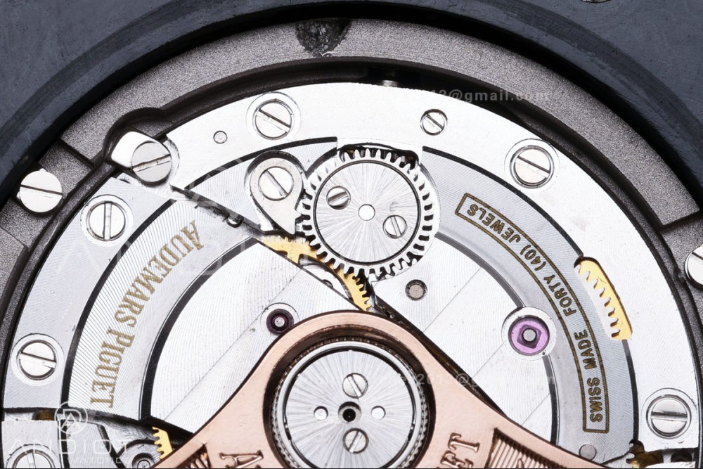 Royal Oak Offshore Diver 15706 Forged Carbon JF 1:1 Best Edition SA3120 Super Clone — photo 13