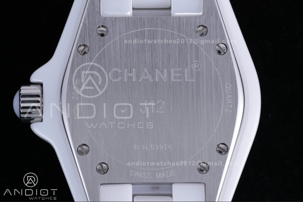 J12 33mm HTF 1:1 Best Edition White Korea Ceramic White Dial Diamond Markers on Bracelet Swiss Quartz — photo 7