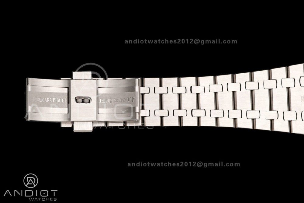 Royal Oak Chrono 26240 SS OCTA 1:1 Best Edition White Dial on SS Bracelet JH4401 Super Clone (Free Sprung) — photo 17