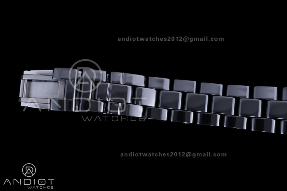 J12 33mm HTF 1:1 Best Edition Black Korea Ceramic Black Dial White Markers on Bracelet Swiss Quartz — photo 12
