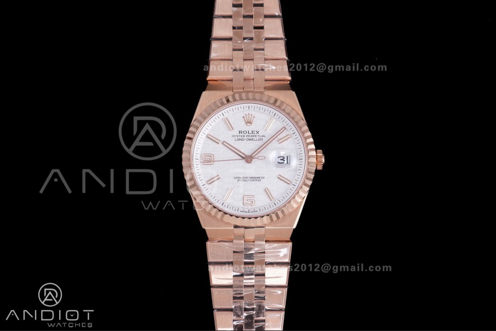 Land Dweller 127335 RG ESF White Dial On RG Bracelet A7135