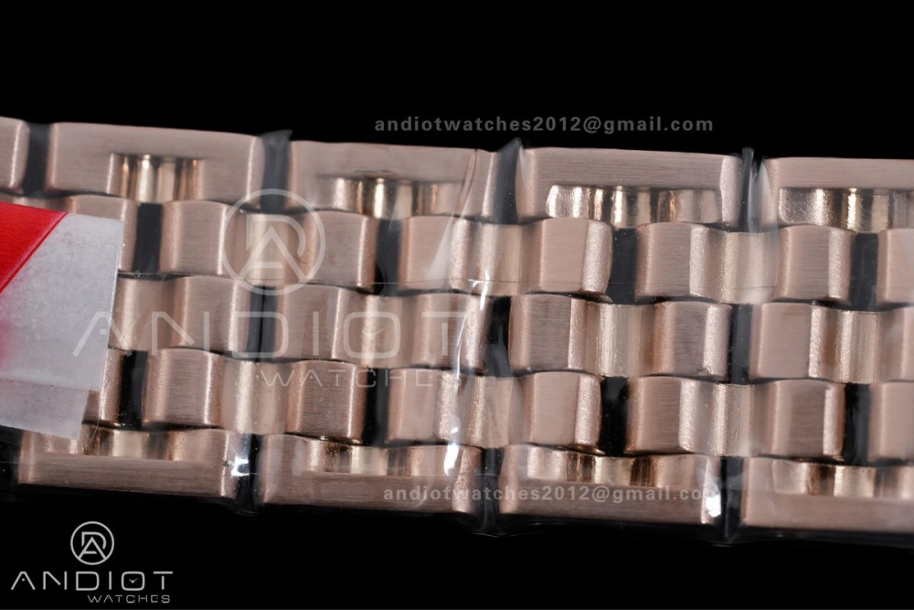 Panthère 22mm BVF 1:1 Best Edition RG White Dial Diamonds Bezel on RG Bracelet Ronda Quartz — photo 19