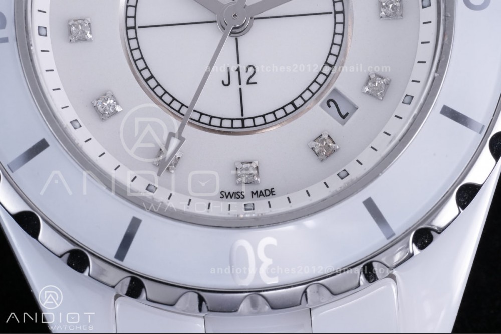 J12 33mm HTF 1:1 Best Edition White Korea Ceramic White Dial Diamond Markers on Bracelet Swiss Quartz — photo 4