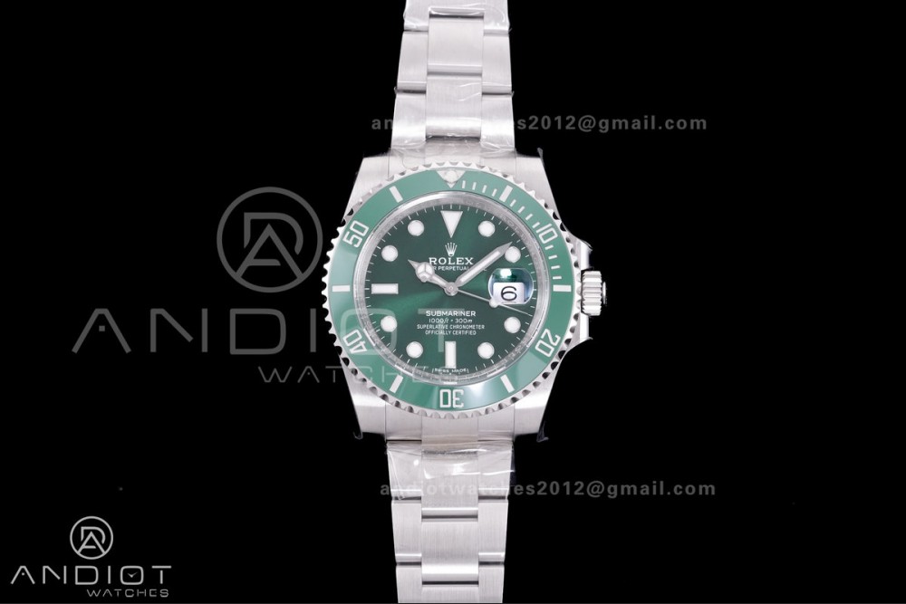 Submariner 116610 LV Green Ceramic C+F 904L 1:1 Best Edition On SS Bracelet VR3135