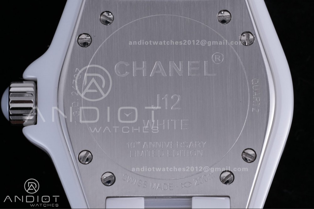 J12 33mm HTF 1:1 Best Edition White Korea Ceramic Cream Dial White Markers on Bracelet Swiss Quartz — photo 7
