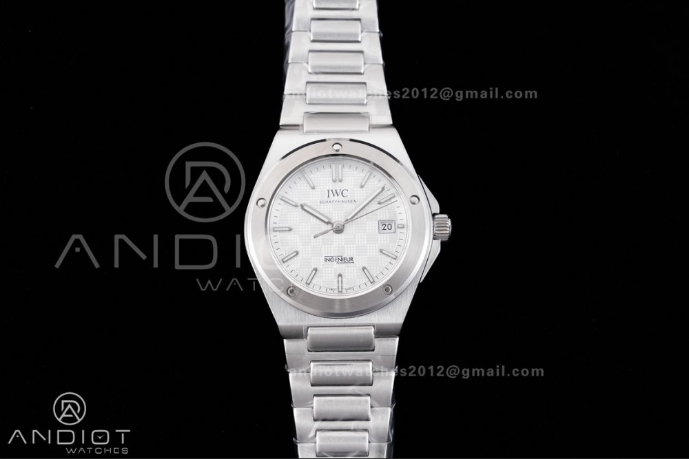 GH Factory IWC Ingenieur IW328902 White Dial On SS Automatic Miyota 9015