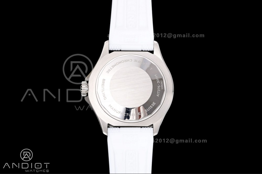 SuperOcean Automatic 42 SS BLF 1:1 Best Edition White Rainbow Dial on White Rubber Strap A2824 — photo 8