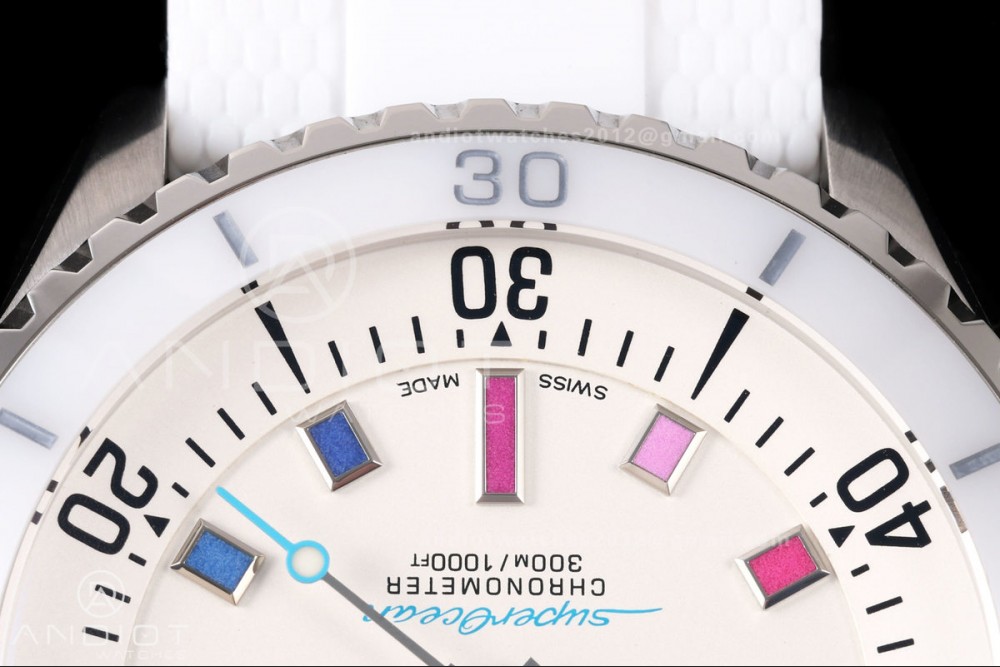 SuperOcean Automatic 42 SS BLF 1:1 Best Edition White Rainbow Dial on White Rubber Strap A2824 — photo 6