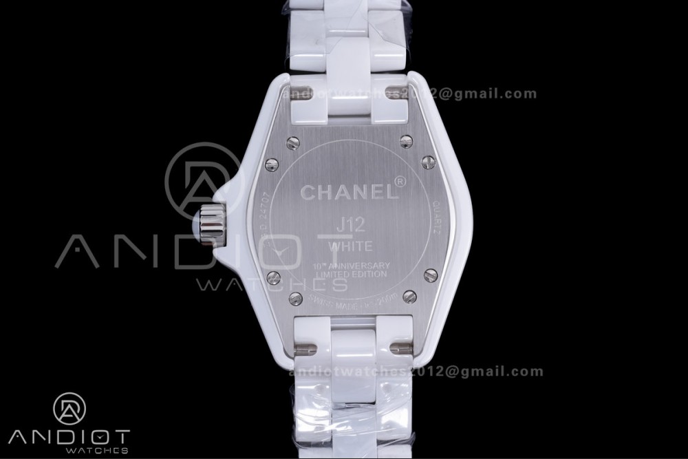 J12 33mm HTF 1:1 Best Edition White Korea Ceramic Cream Dial White Markers on Bracelet Swiss Quartz — photo 6