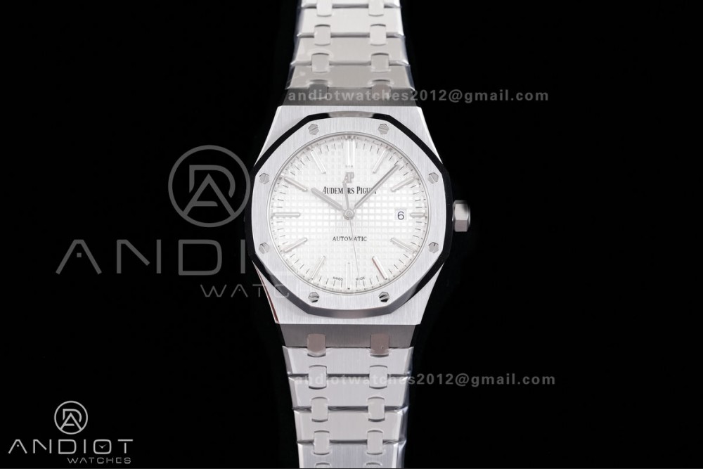 Royal Oak 41mm 15400 SS ZF 1:1 Best Edition White Textured Dial on SS Bracelet V2 SA3120 Super Clone