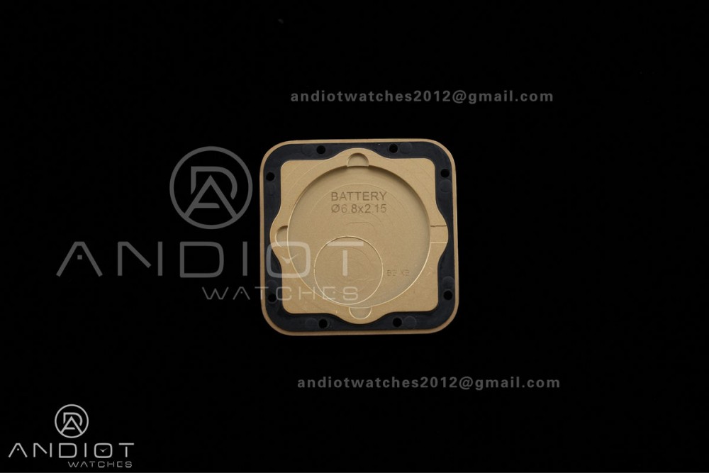 Panthère Ladies 27mm YG AF 1:1 Best Edition White Dial on YG Bracelet Ronda Quartz — photo 8