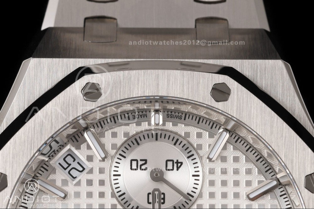 Royal Oak Chrono 26240 SS OCTA 1:1 Best Edition White Dial on SS Bracelet JH4401 Super Clone (Free Sprung) — photo 6