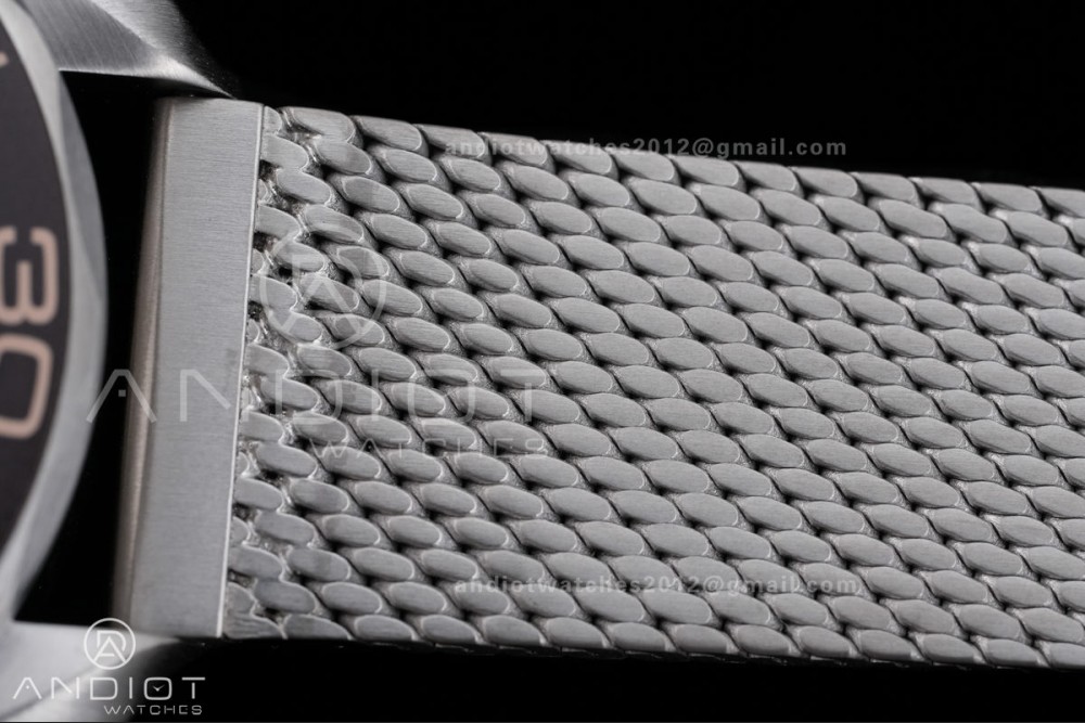 Seamaster 300 "No Time to Die" Limited Edition ORF 1:1 Best Edition on Titanium Mesh Bracelet OR8806 Super Clone — photo 24